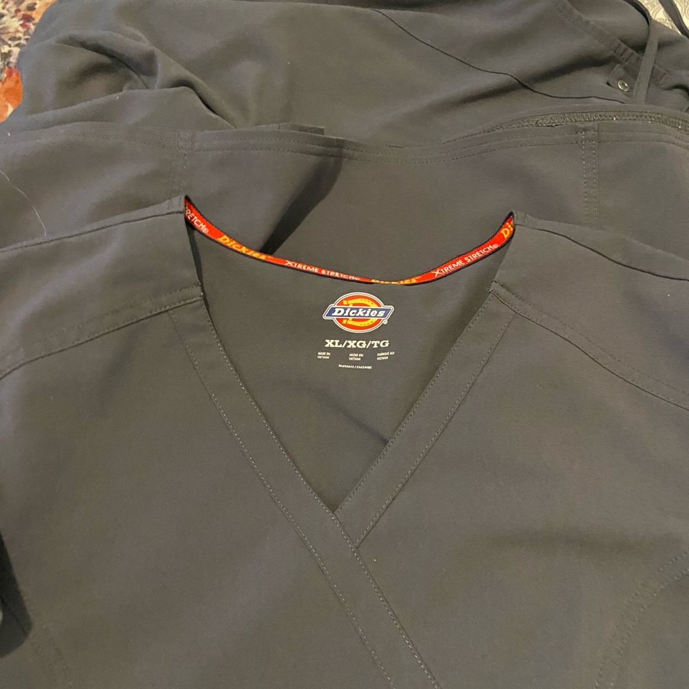 Dickies Scrub Set Dark Gray - Picture 5 of 13